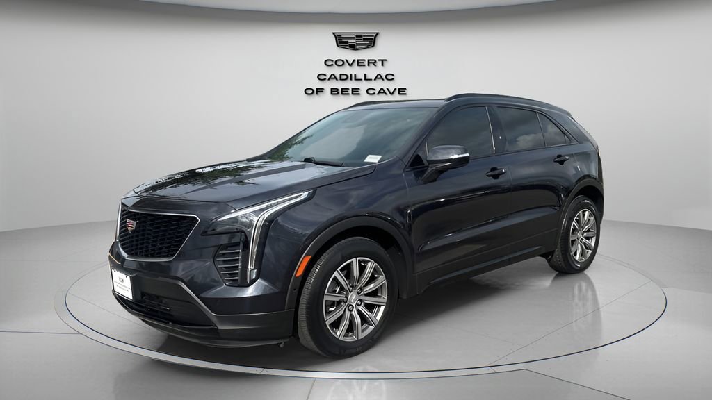 2022 Cadillac XT4 Sport photo 3