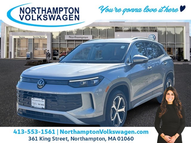 2025 Volkswagen Tiguan SE's photo