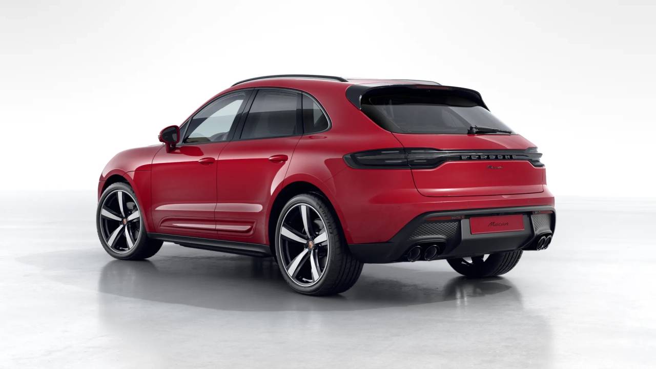 2026 Porsche Macan T photo 3