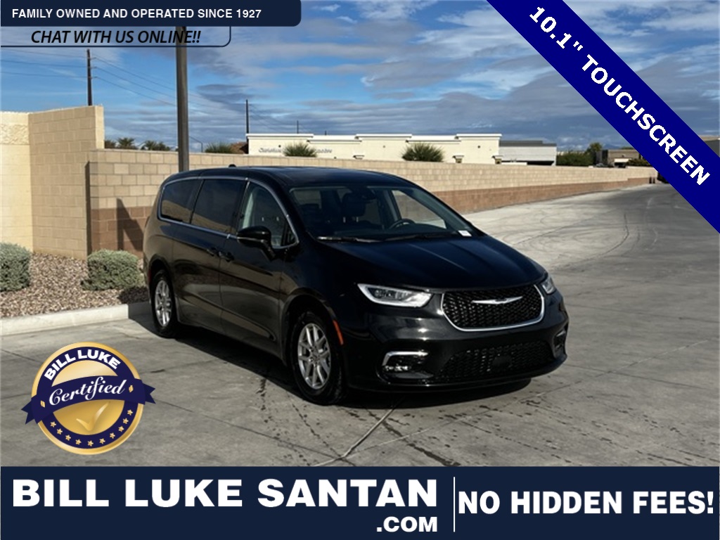 2024 Chrysler Pacifica Touring L's photo