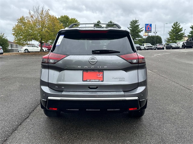 2026 Nissan Rogue Platinum photo 4