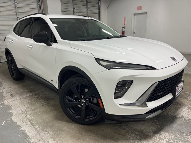 2025 Buick Envision Sport Touring's photo