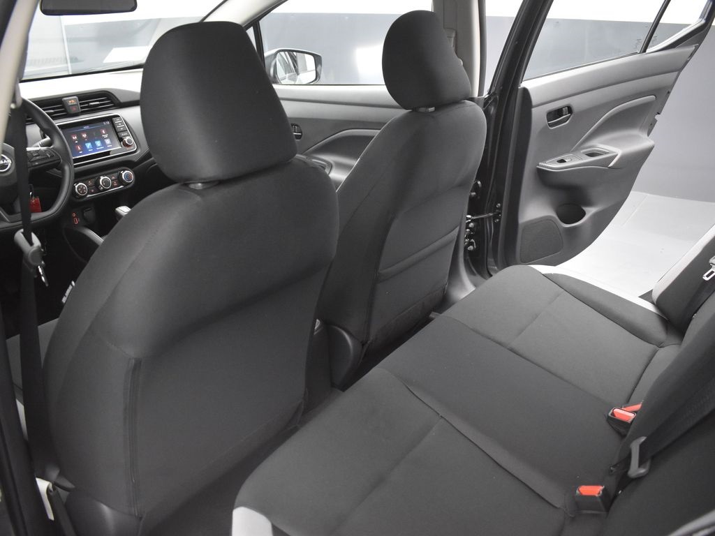 2025 Nissan Versa 1.6 S photo 12