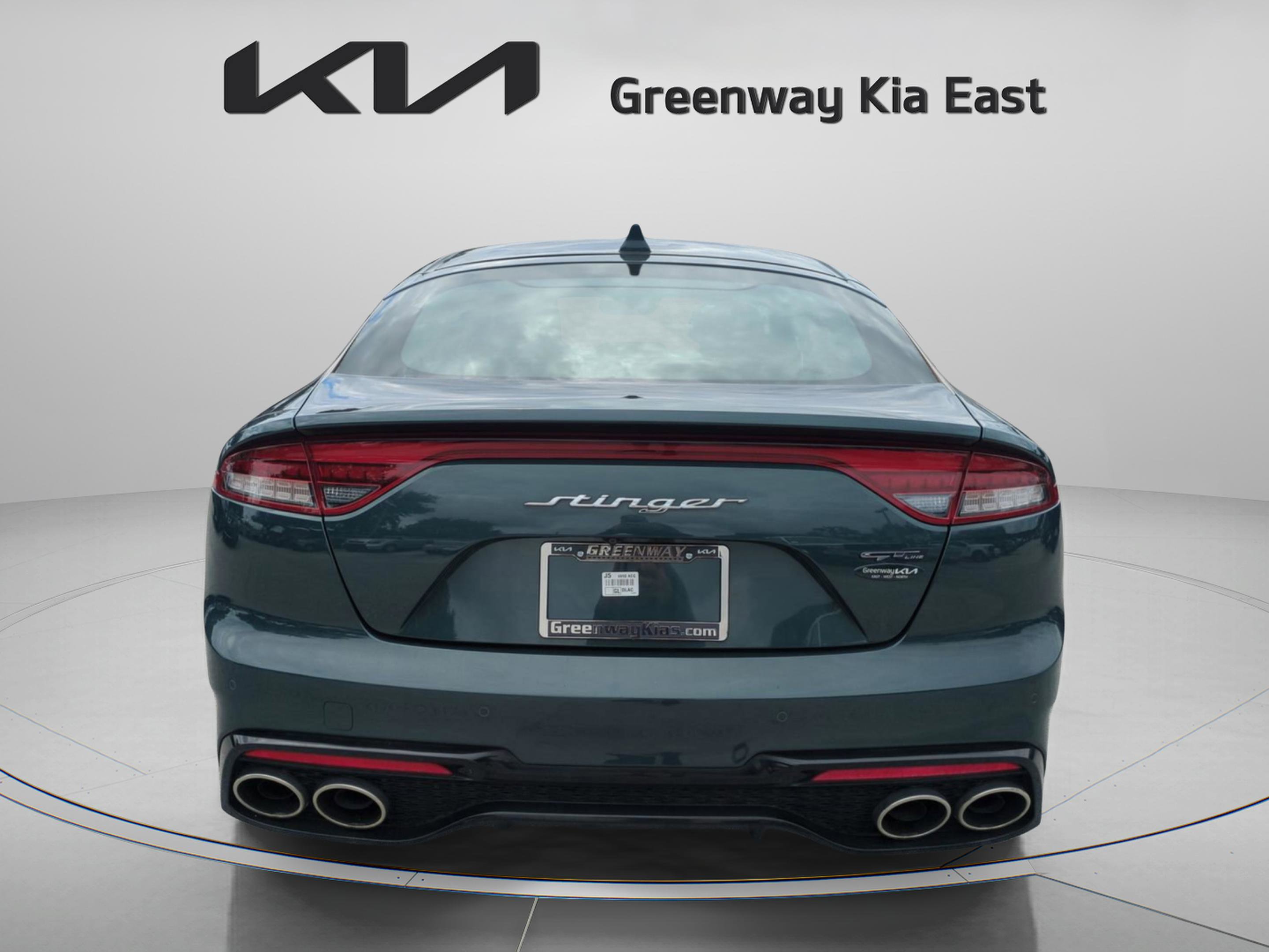 2022 Kia Stinger GT-Line photo 6