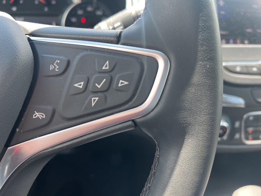 2023 Chevrolet Equinox LT photo 14