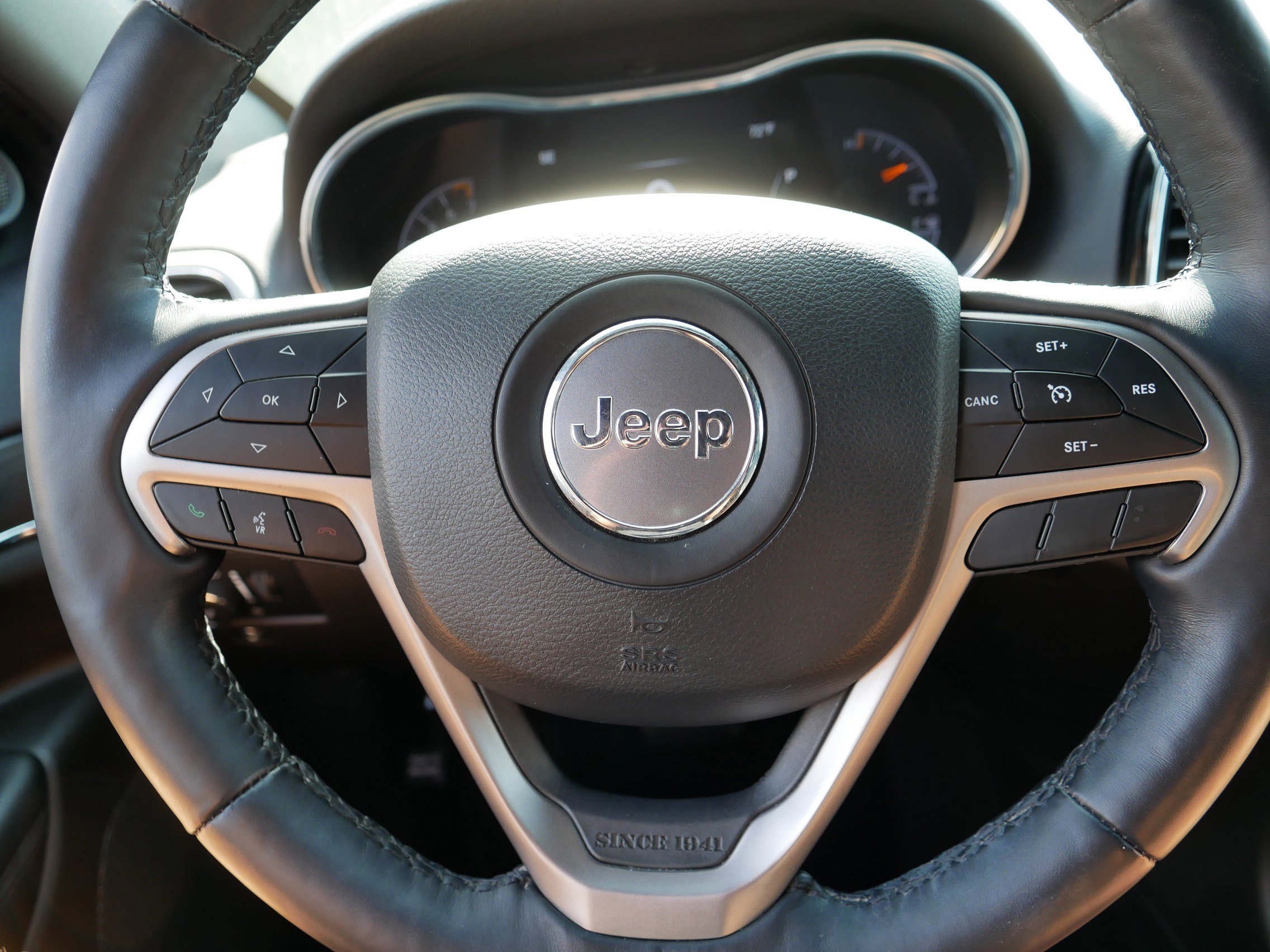 2021 Jeep Grand Cherokee Limited photo 23