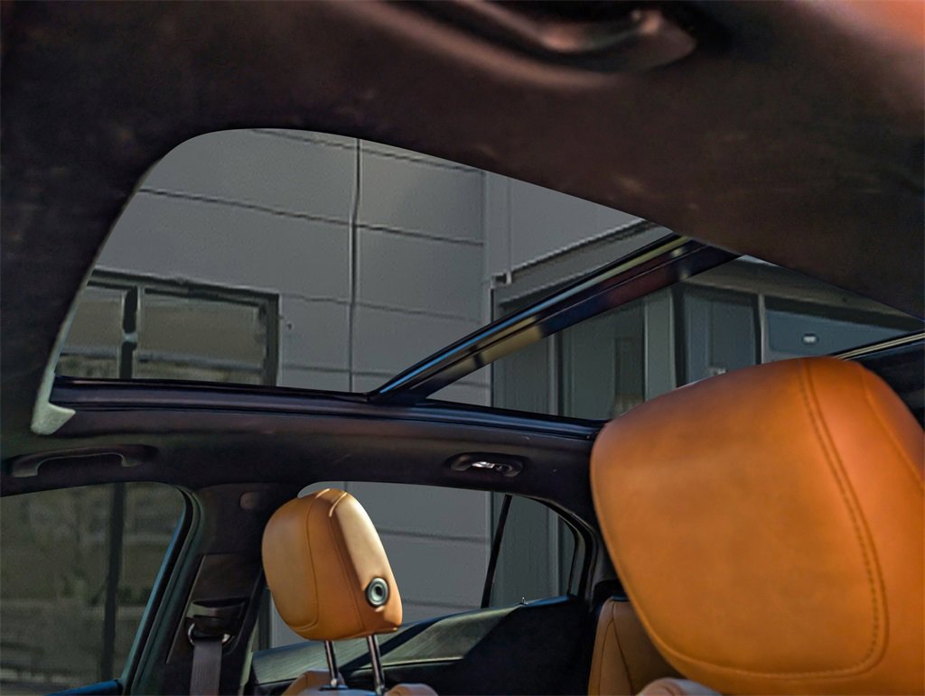 2022 Cadillac XT4 Premium Luxury photo 11