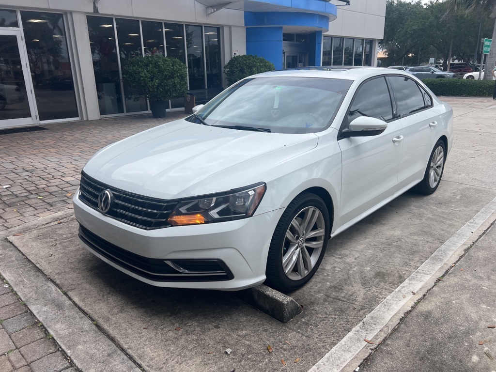 2019 Volkswagen Passat Wolfsburg Edition