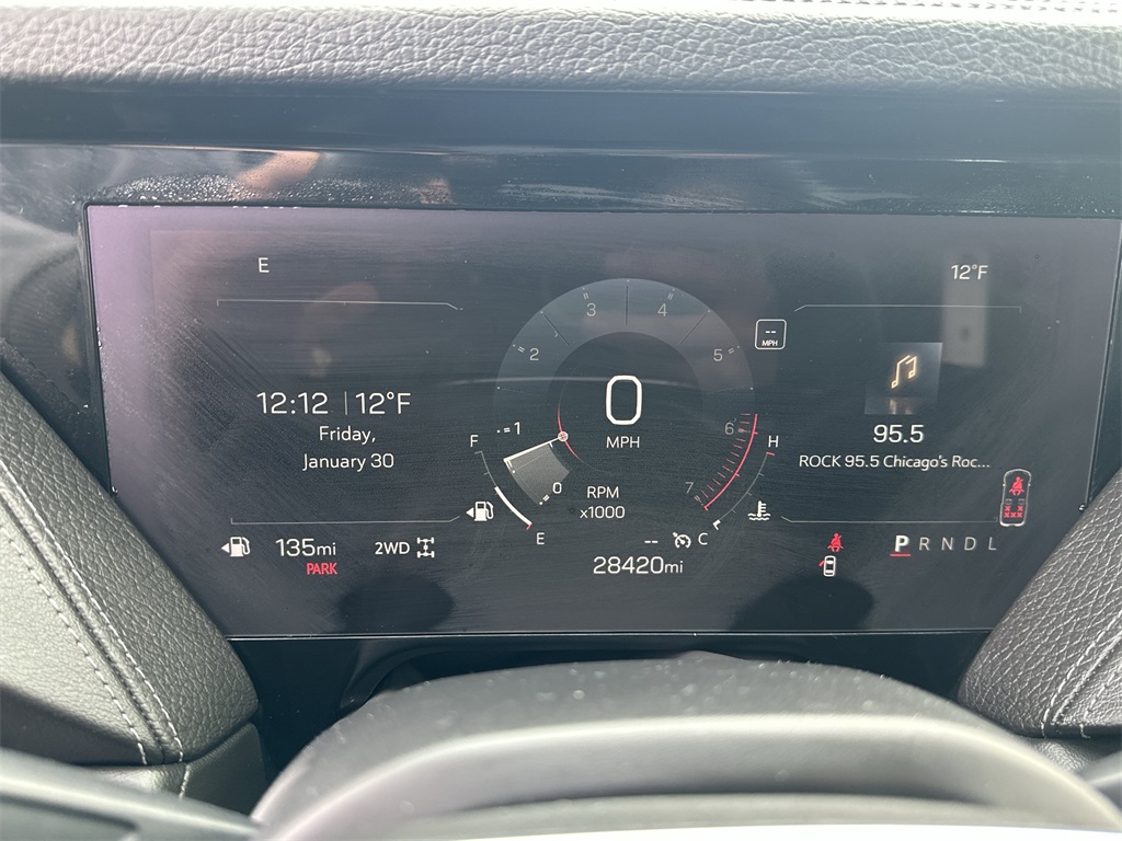 2025 GMC YUKON - Image 11