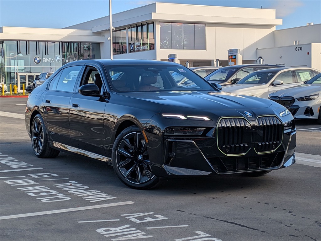 2026 BMW 7 Series 740i's photo