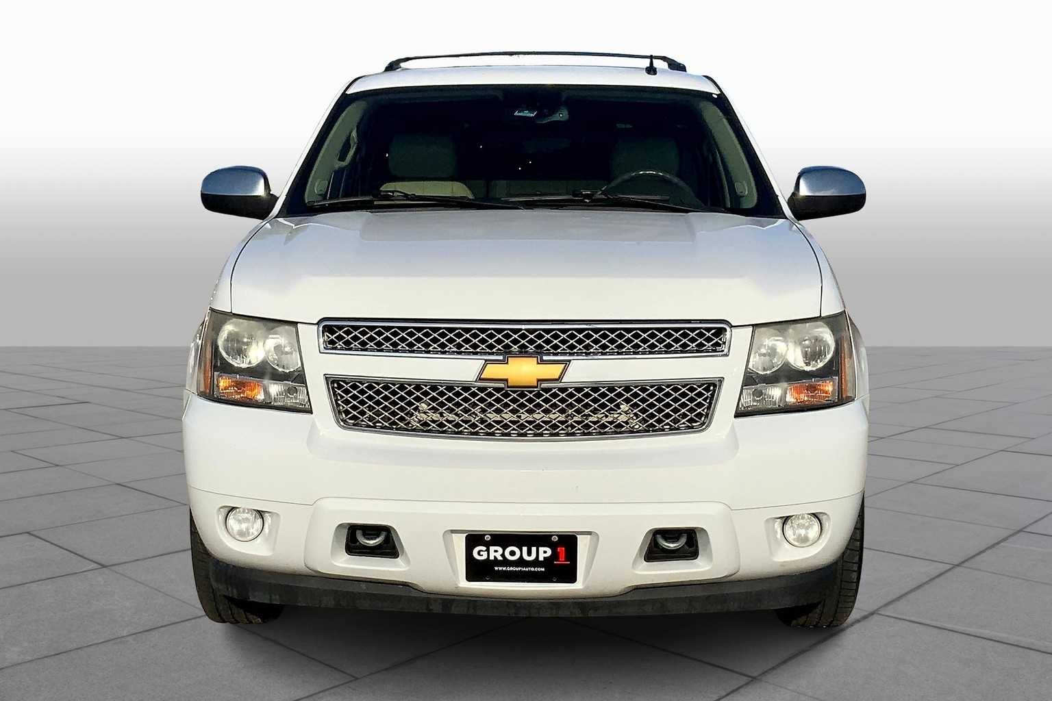 2013 Chevrolet Tahoe LT photo 3