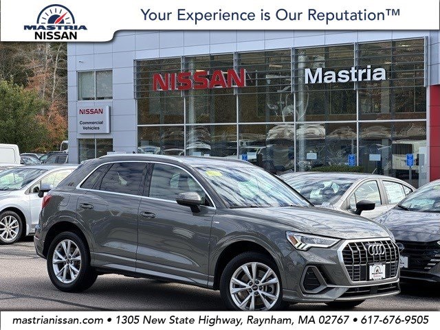 2024 Audi Q3 S Line Premium's photo