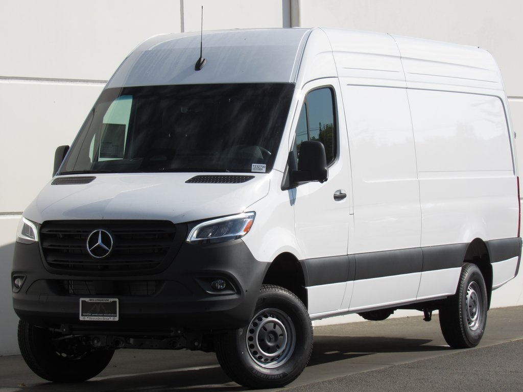 2025 Mercedes-Benz Sprinter Cargo Van Base's photo