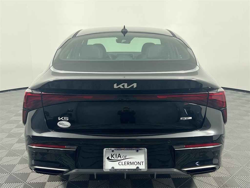 2026 Kia K5 GT-Line photo 4
