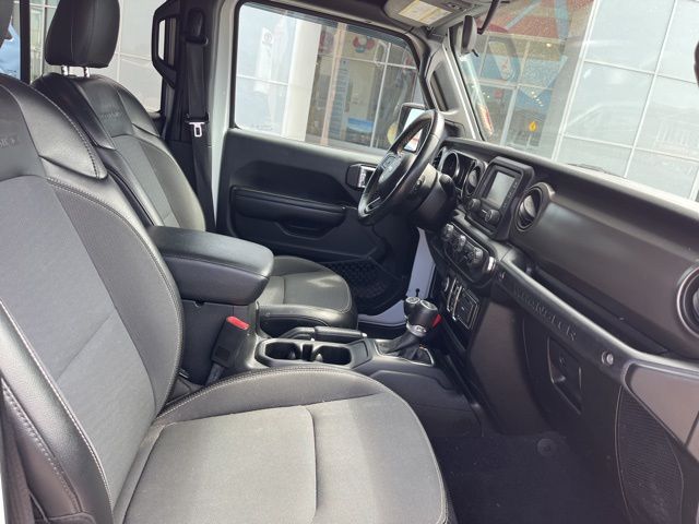2020 Jeep Wrangler Unlimited Freedom photo 22