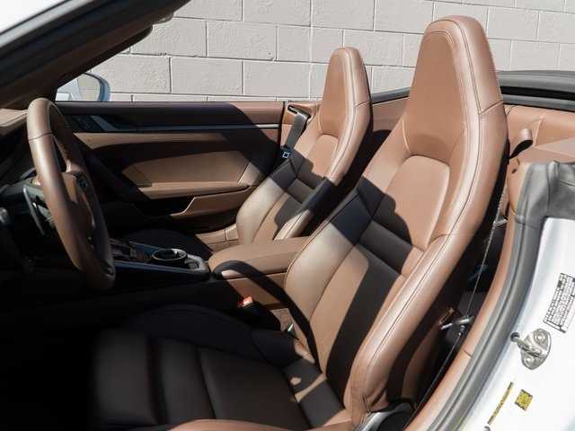 2025 Porsche 911 photo 5