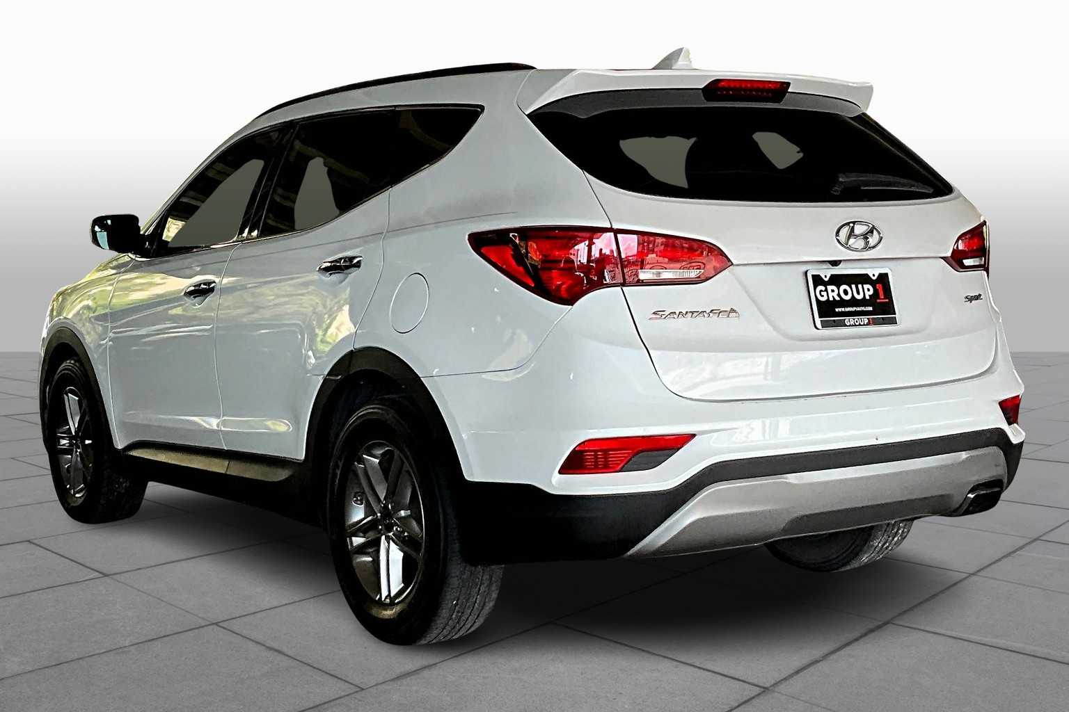 2017 Hyundai Santa Fe Sport photo 9