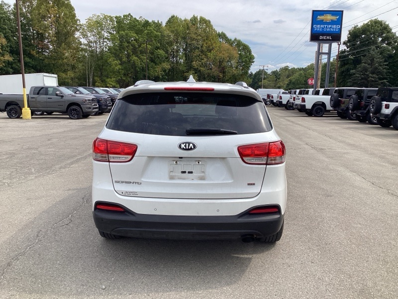 2018 Kia Sorento LX photo 5