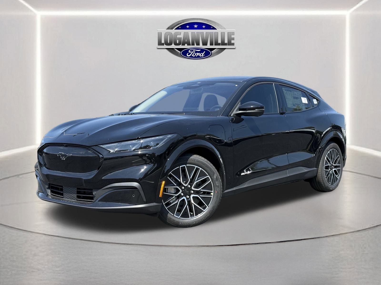 2025 Ford Mustang Mach-E