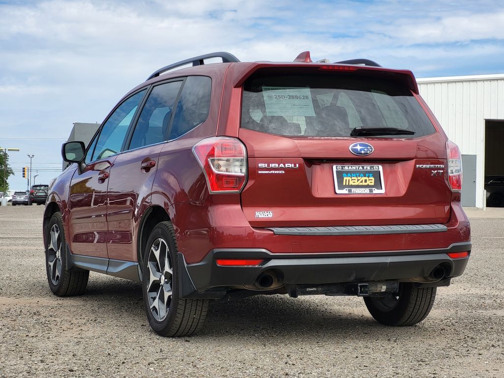 2016 Subaru Forester 2.0XT Premium photo 4