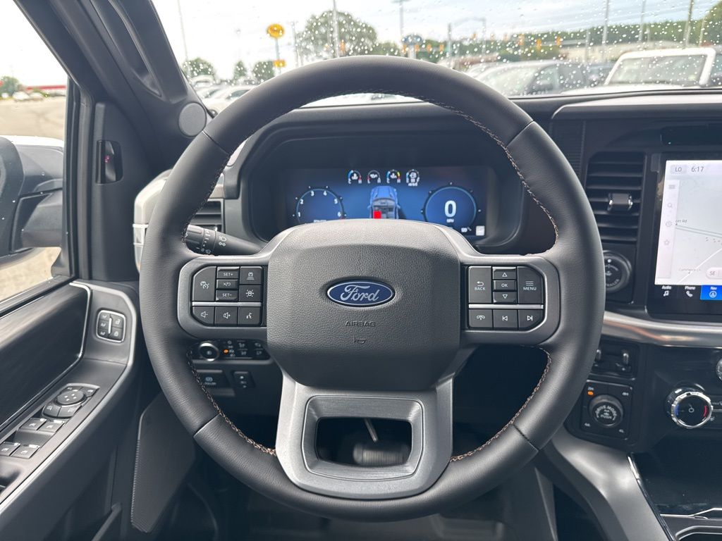 2025 Ford F-150 Lariat photo 25