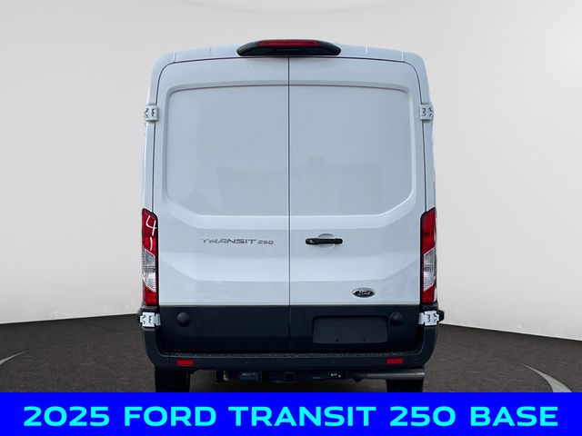 2025 Ford Transit photo 4