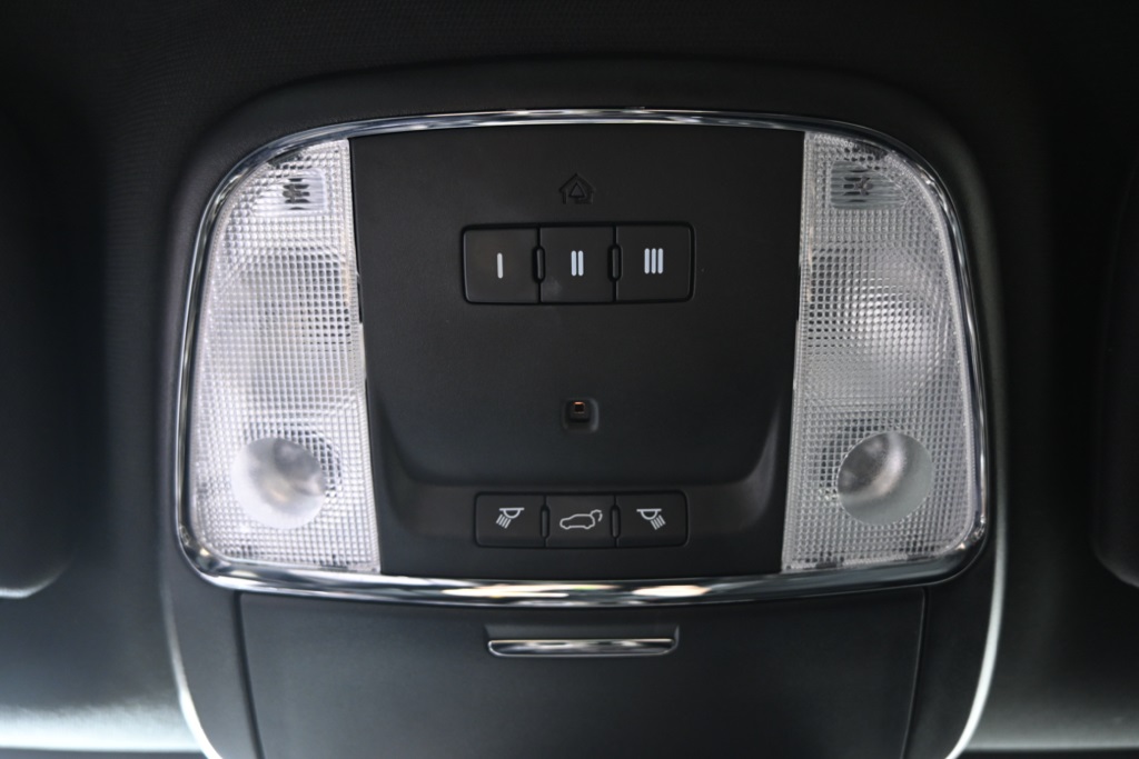 2016 Jeep Grand Cherokee Limited photo 33