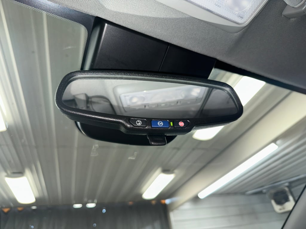 2022 Chevrolet Trax LS photo 12
