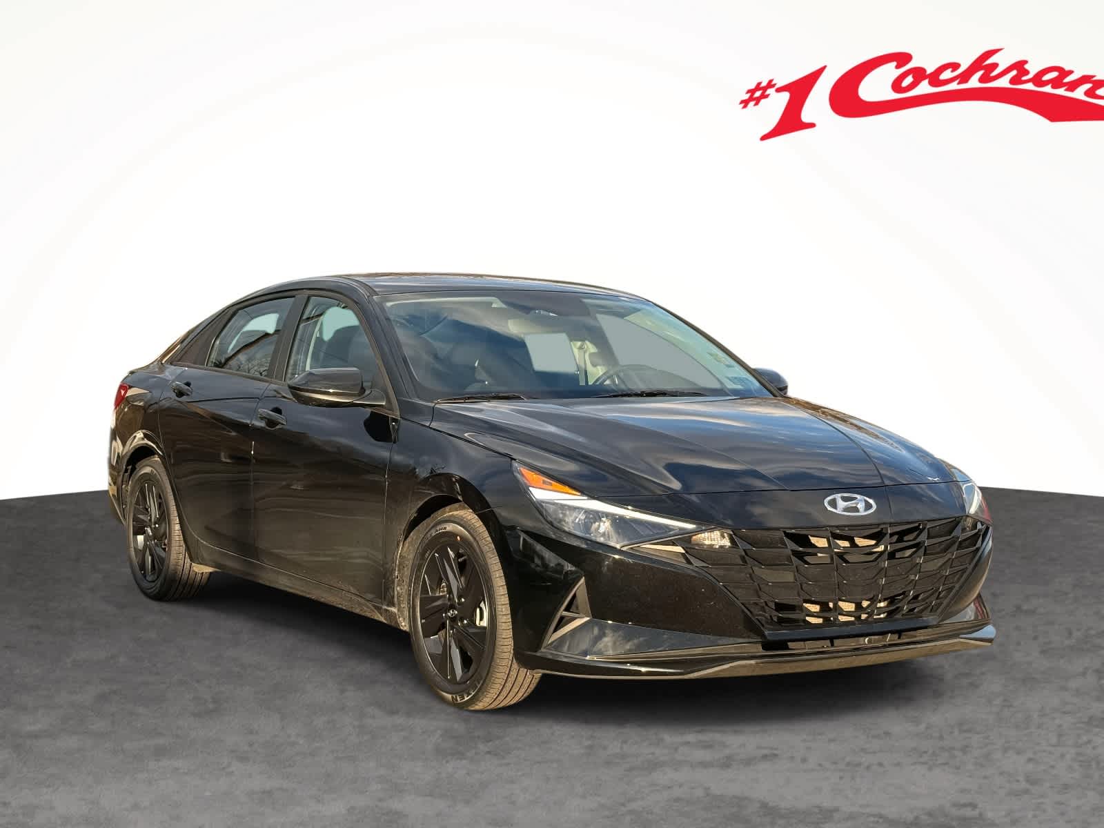 2023 Hyundai Elantra SEL's photo