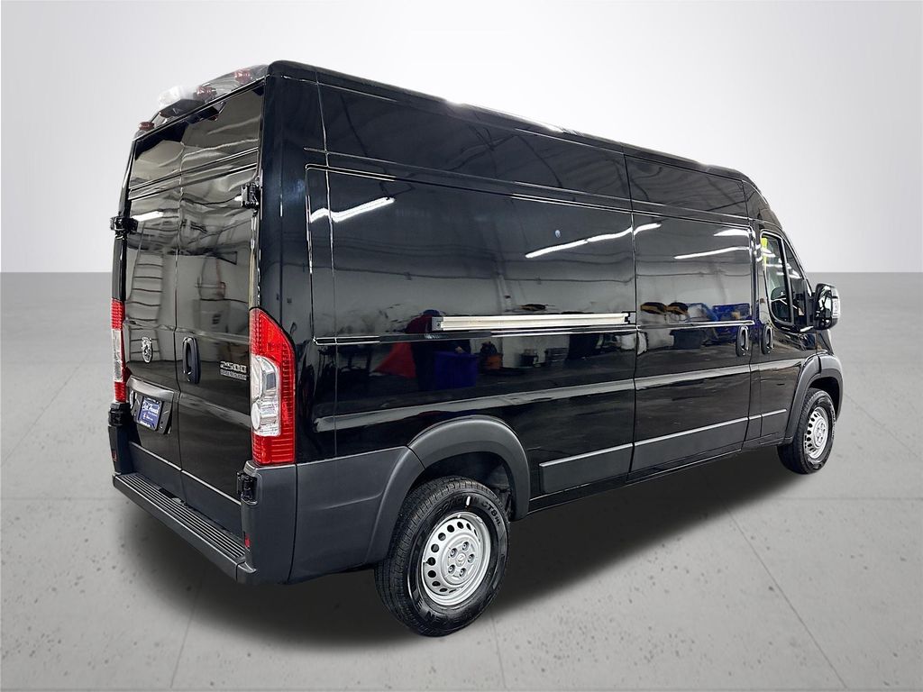 2026 Ram ProMaster 2500 photo 4
