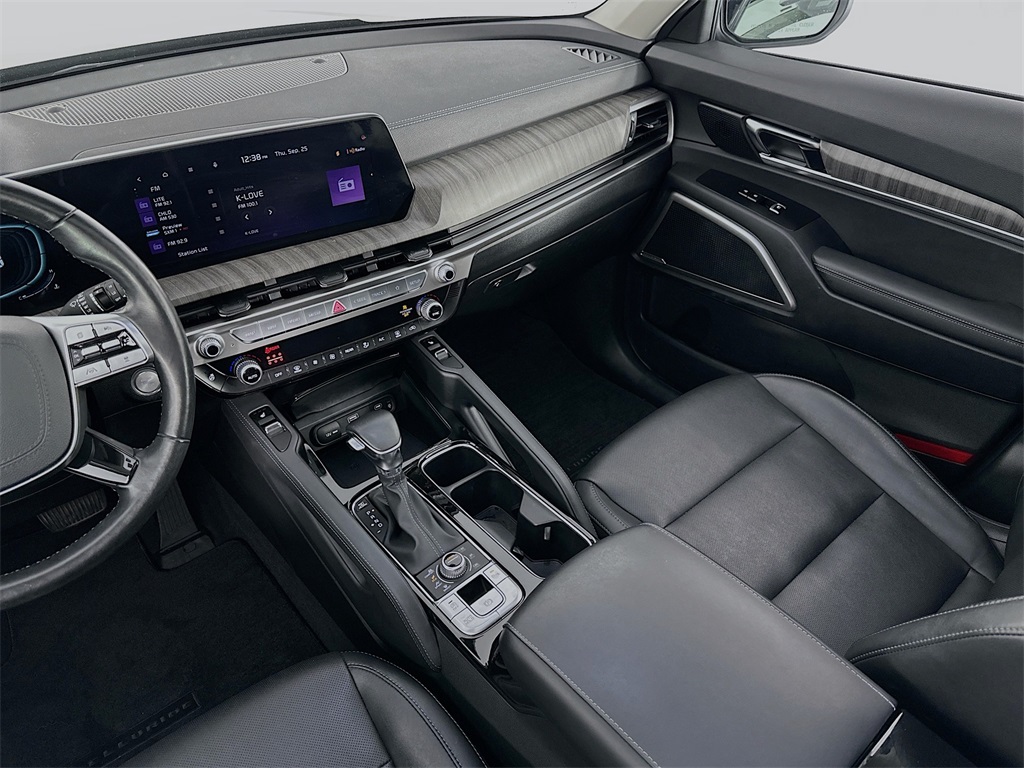 2023 Kia Telluride EX photo 25