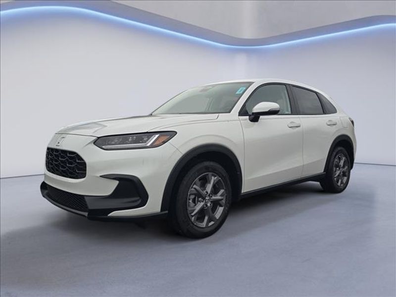 2026 Honda HR-V LX's photo