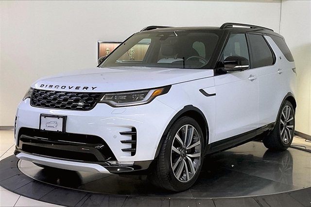 2023 Land Rover Discovery S R Dynamic's photo