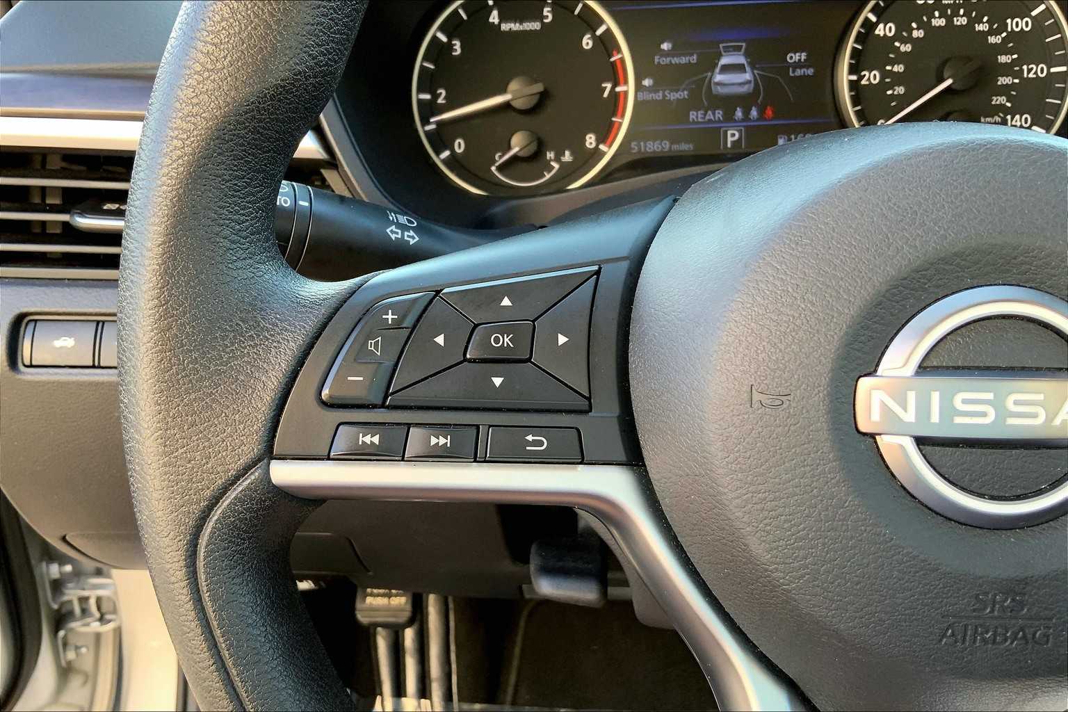 2023 Nissan Altima 2.5 SV photo 22