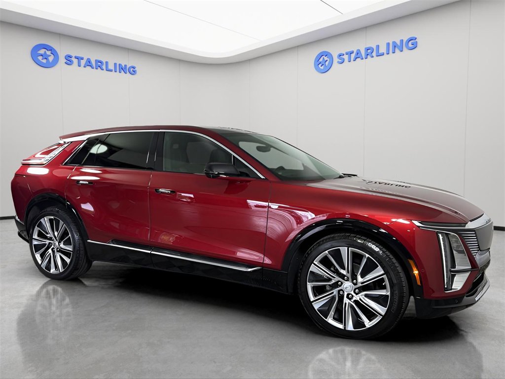 2024 Cadillac Lyriq Luxury photo 12