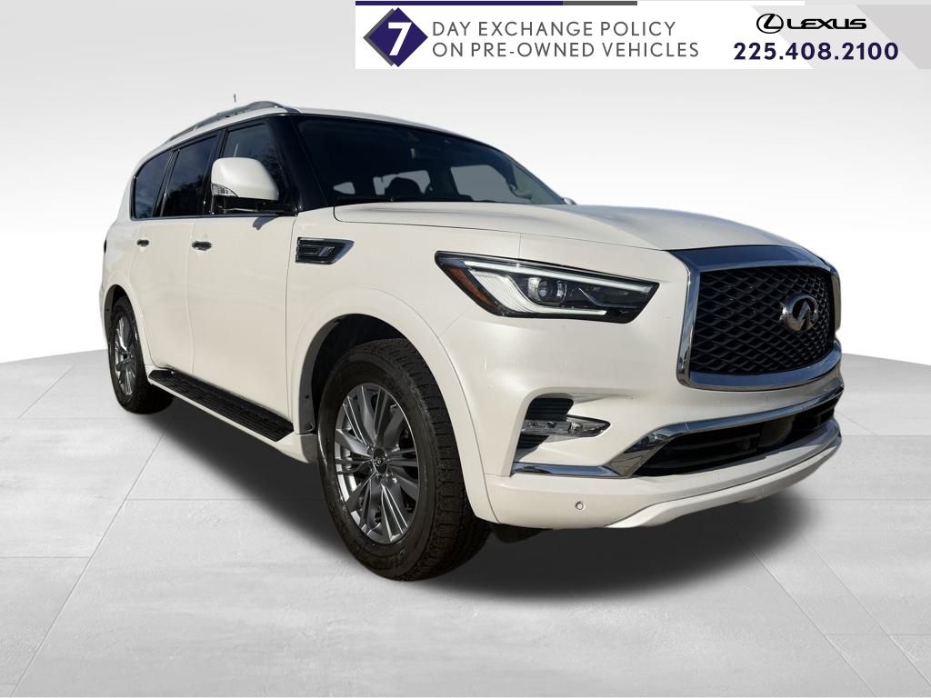 2022 INFINITI QX80's photo