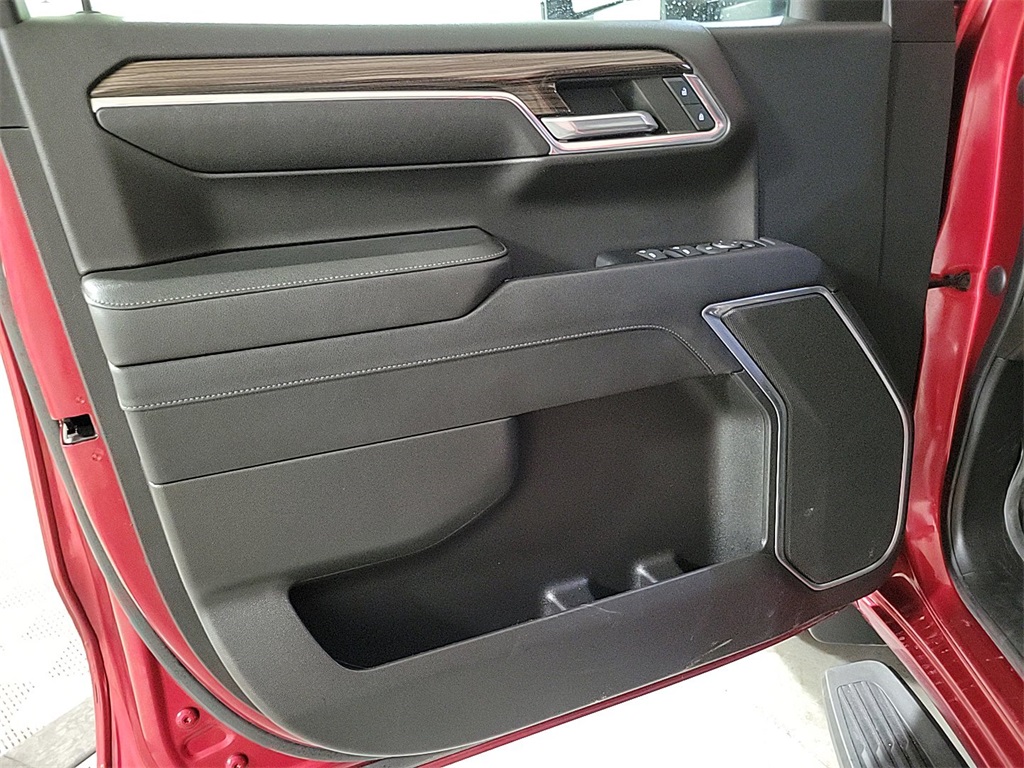 2023 CHEVROLET SILVERADO - Image 22