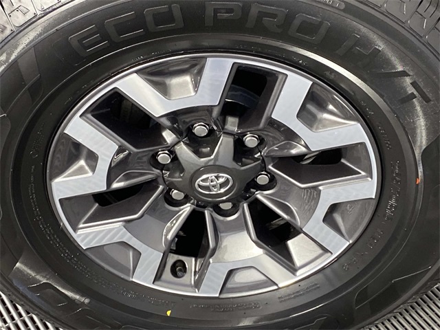 2023 Toyota Tacoma TRD Off-Road photo 27