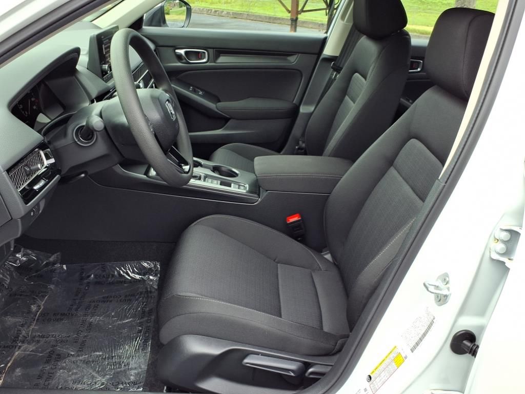 2026 Honda Civic LX photo 13