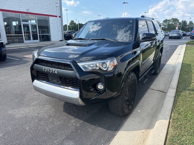2023 Toyota 4Runner TRD Off-Road Premium photo 3