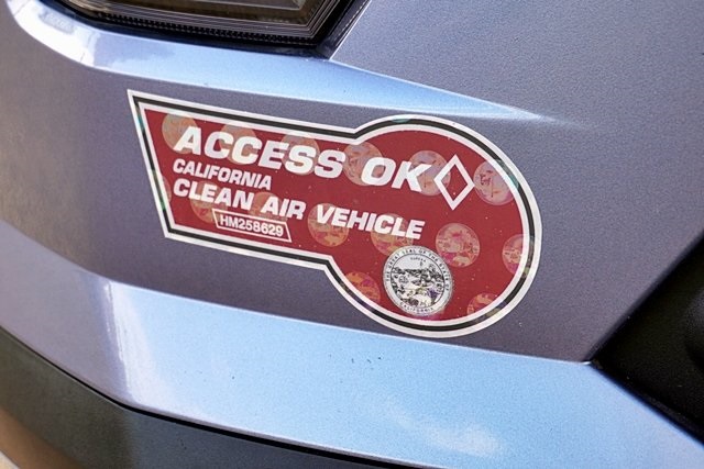 Used 2024 Blue Hyundai SE image 4