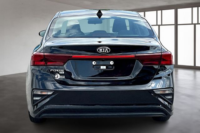 2021 Kia Forte FE photo 4