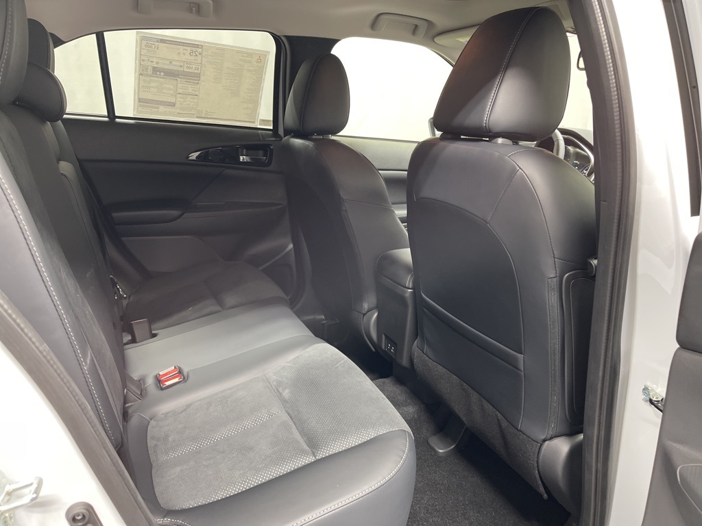 2025 Mitsubishi Eclipse Cross SE photo 30