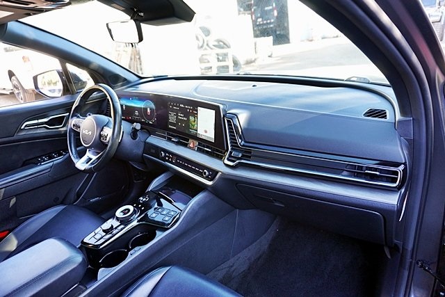 Used 2025 Gray Kia X-Line Prestige image 10