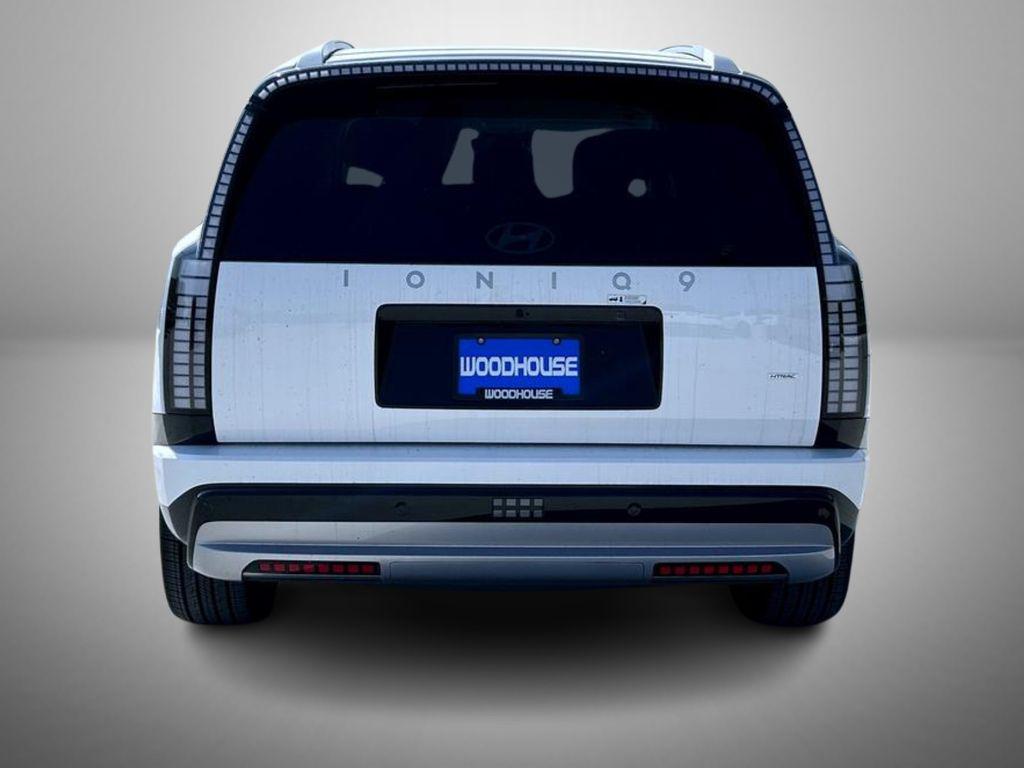2026 Hyundai Ioniq SEL photo 6