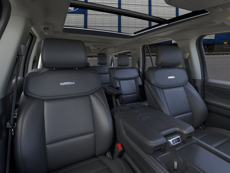 2025 Ford Expedition Platinum MAX photo 8