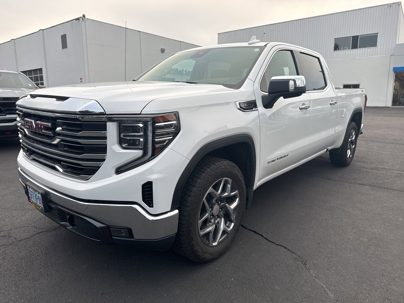 2022 GMC Sierra 1500 SLT's photo