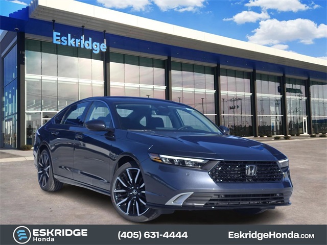 2025 Honda Accord Hybrid Touring's photo