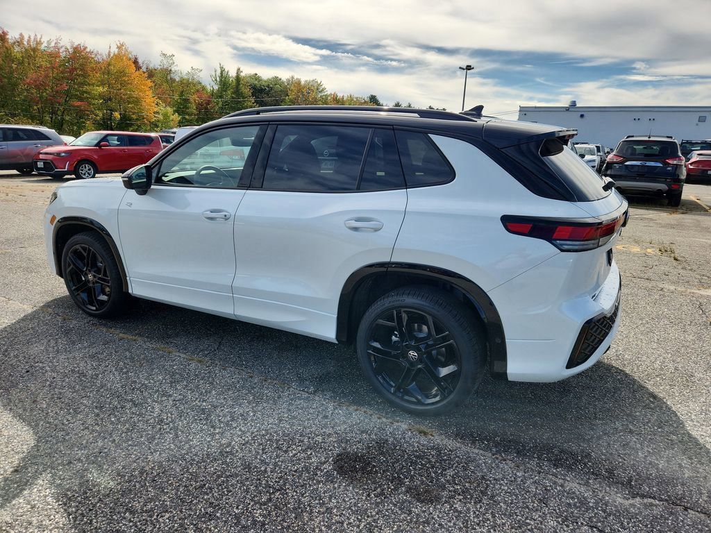 2025 Volkswagen Tiguan SE R-Line Black photo 4