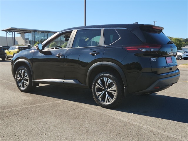 2023 Nissan Rogue SV photo 4